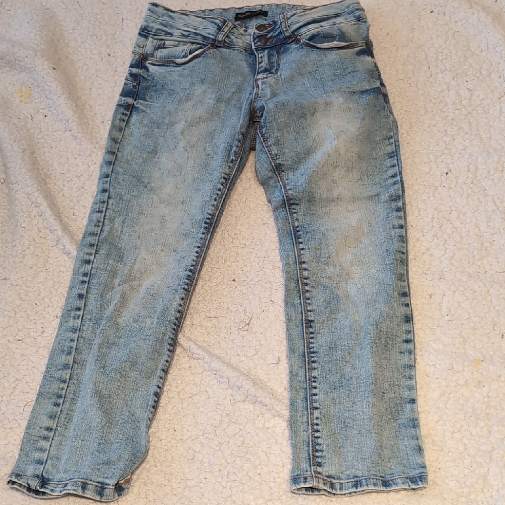 26: Girls Bluenotes  Washed Blue Jeans